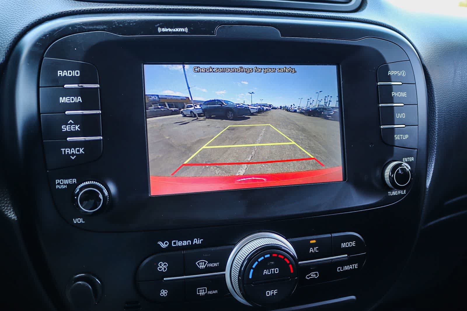 Used 2018 Kia Soul + FWD image 23