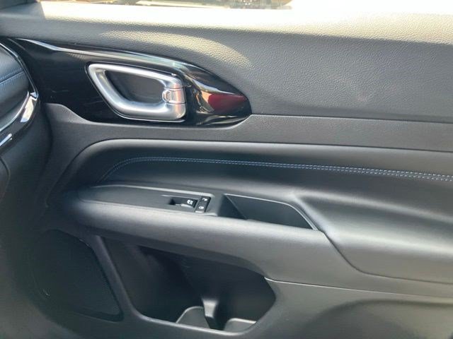 New 2026 Jeep Compass Latitude AWD/4WD image 22