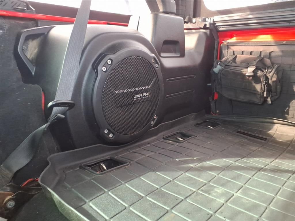 Used 2018 Jeep Wrangler Unlimited Rubicon w/ LED Lighting Group image 19