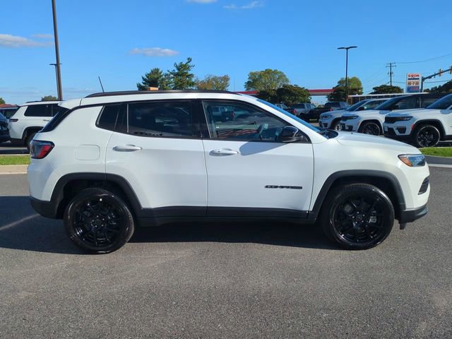 New 2026 Jeep Compass Latitude w/ Quick Order Package 29K AWD/4WD image 3