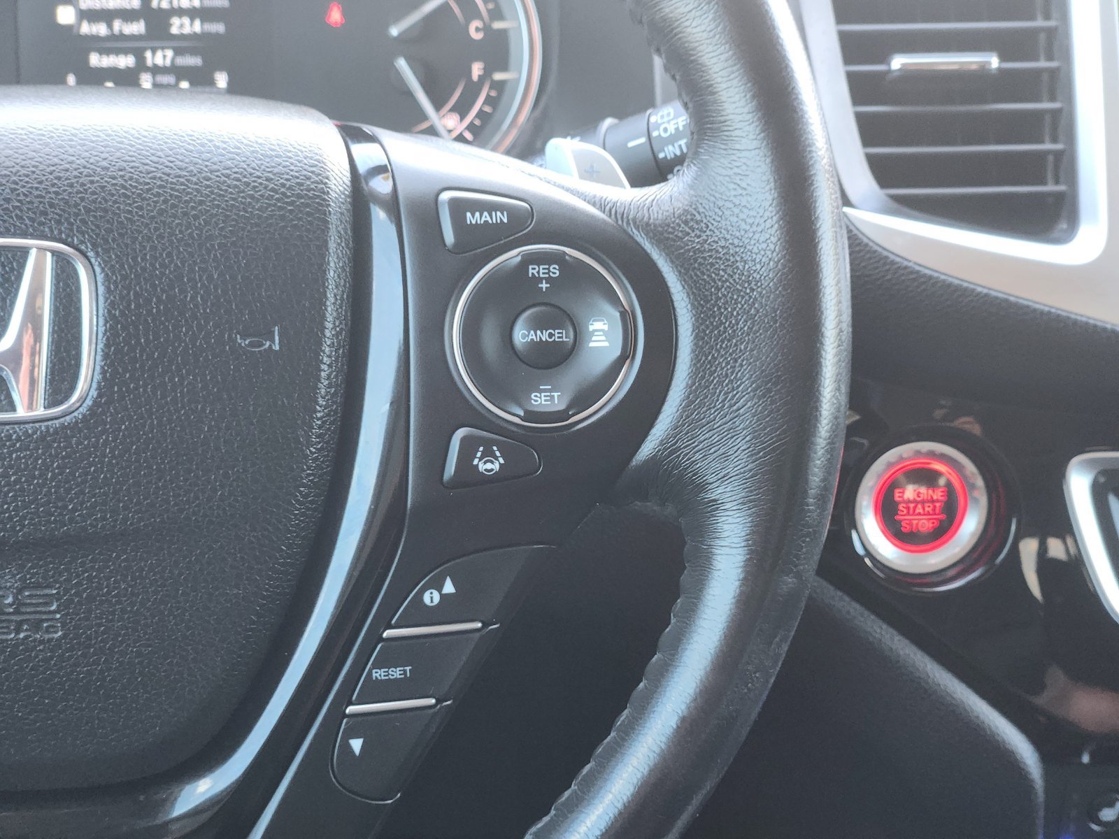 Used 2017 Honda Pilot Elite image 32