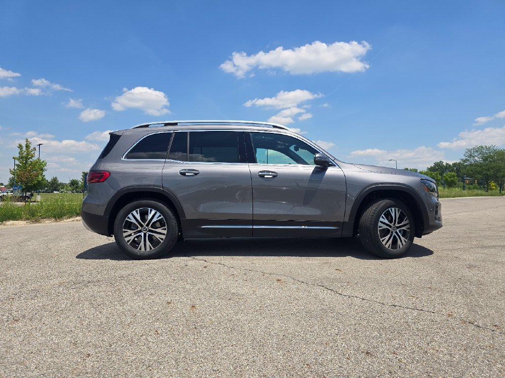 New 2026 Mercedes-Benz GLB 250 4MATIC image 16