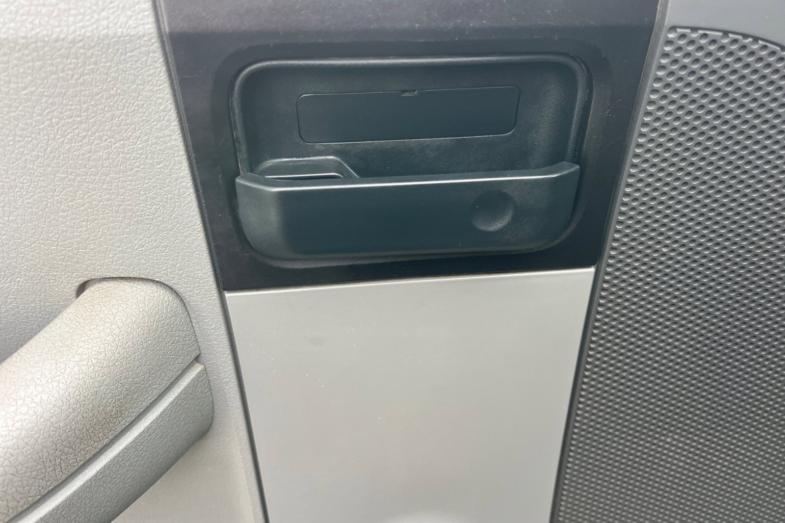 Used 2004 Ford F150 STX image 11