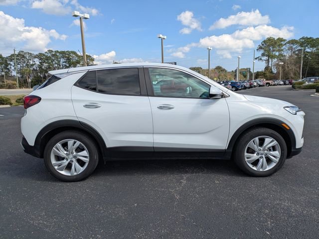 Used 2024 Buick Encore GX Preferred w/ Comfort Package image 3