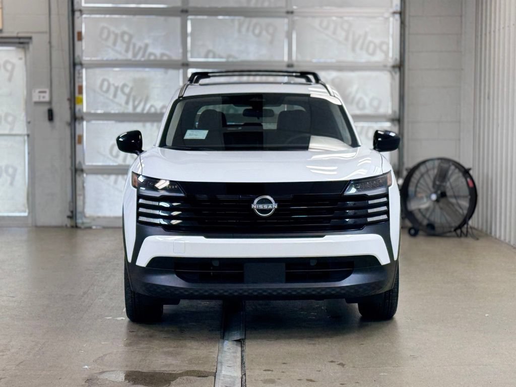 Certified 2026 Nissan Kicks SV w/ SV Premium Package AWD/4WD image 2