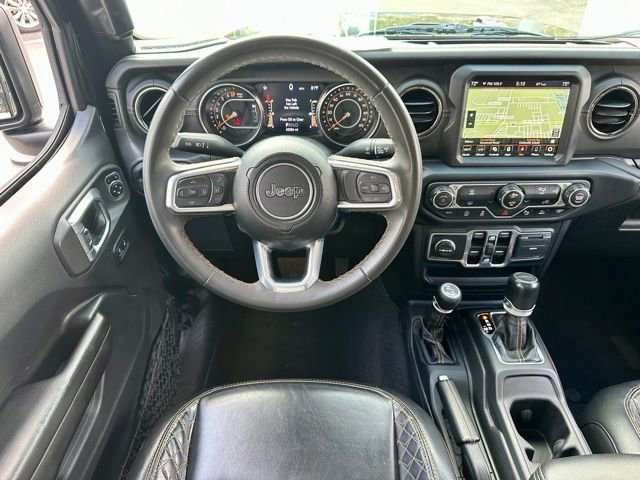 Used 2023 Jeep Gladiator Overland AWD/4WD image 16