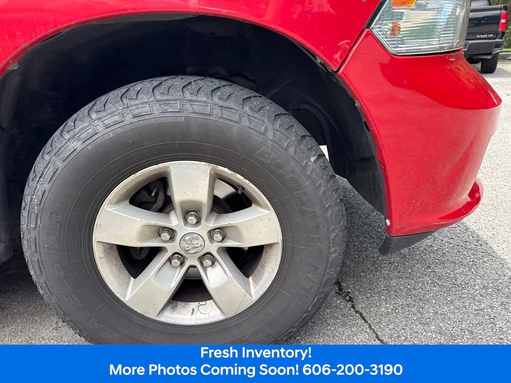 Used 2015 RAM 1500 Express AWD/4WD image 4