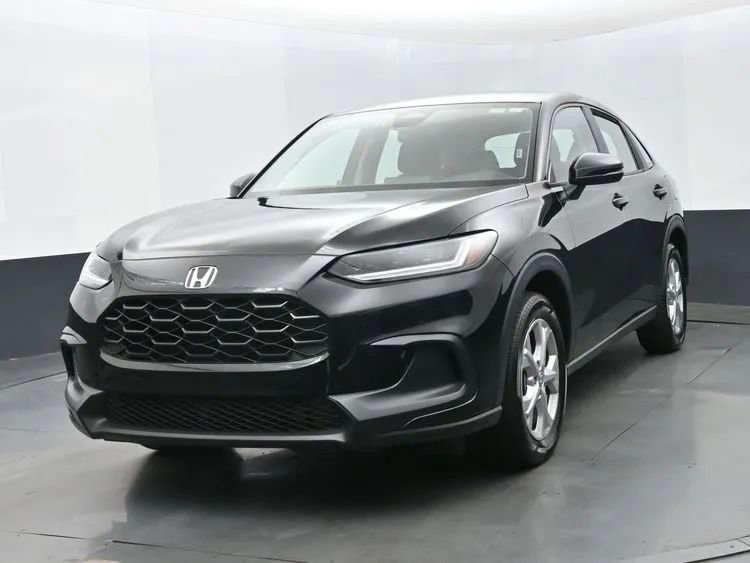 Used 2025 Honda HR-V LX image 1