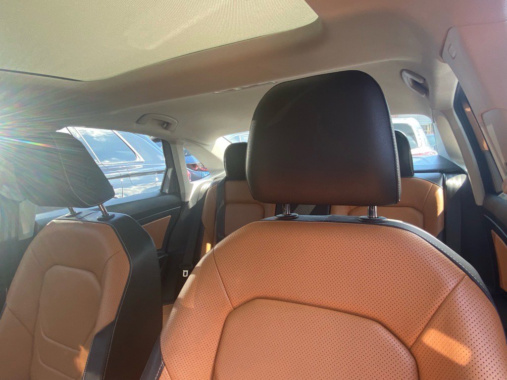 Certified 2024 Volkswagen Jetta SEL image 11