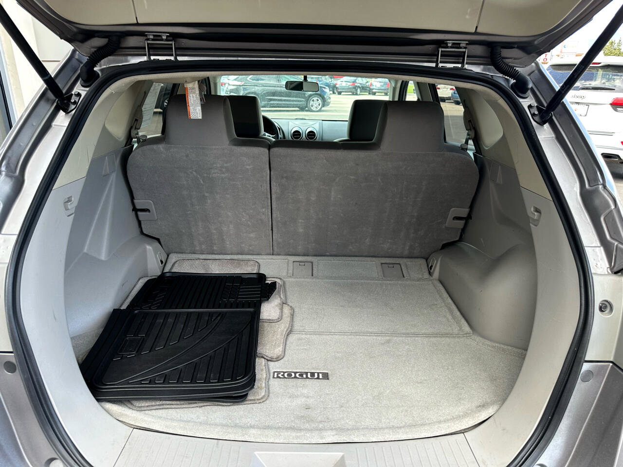 Used 2013 Nissan Rogue S image 15