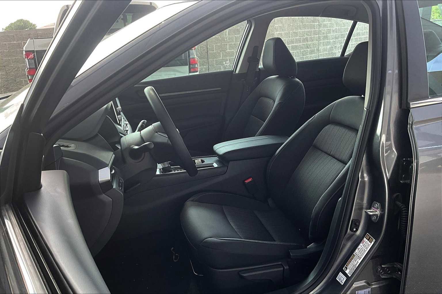 New 2025 Nissan Altima 2.5 S image 15