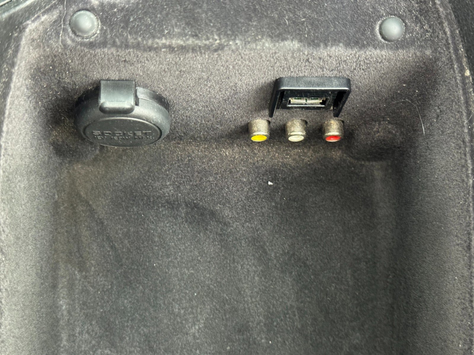 Used 2010 Nissan 370Z Touring w/ Sport Pkg image 29