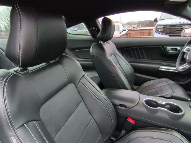 Used 2015 Ford Mustang GT Premium image 28