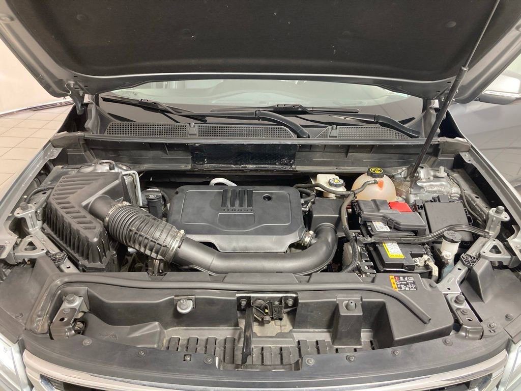 Used 2023 GMC Acadia SLT image 27