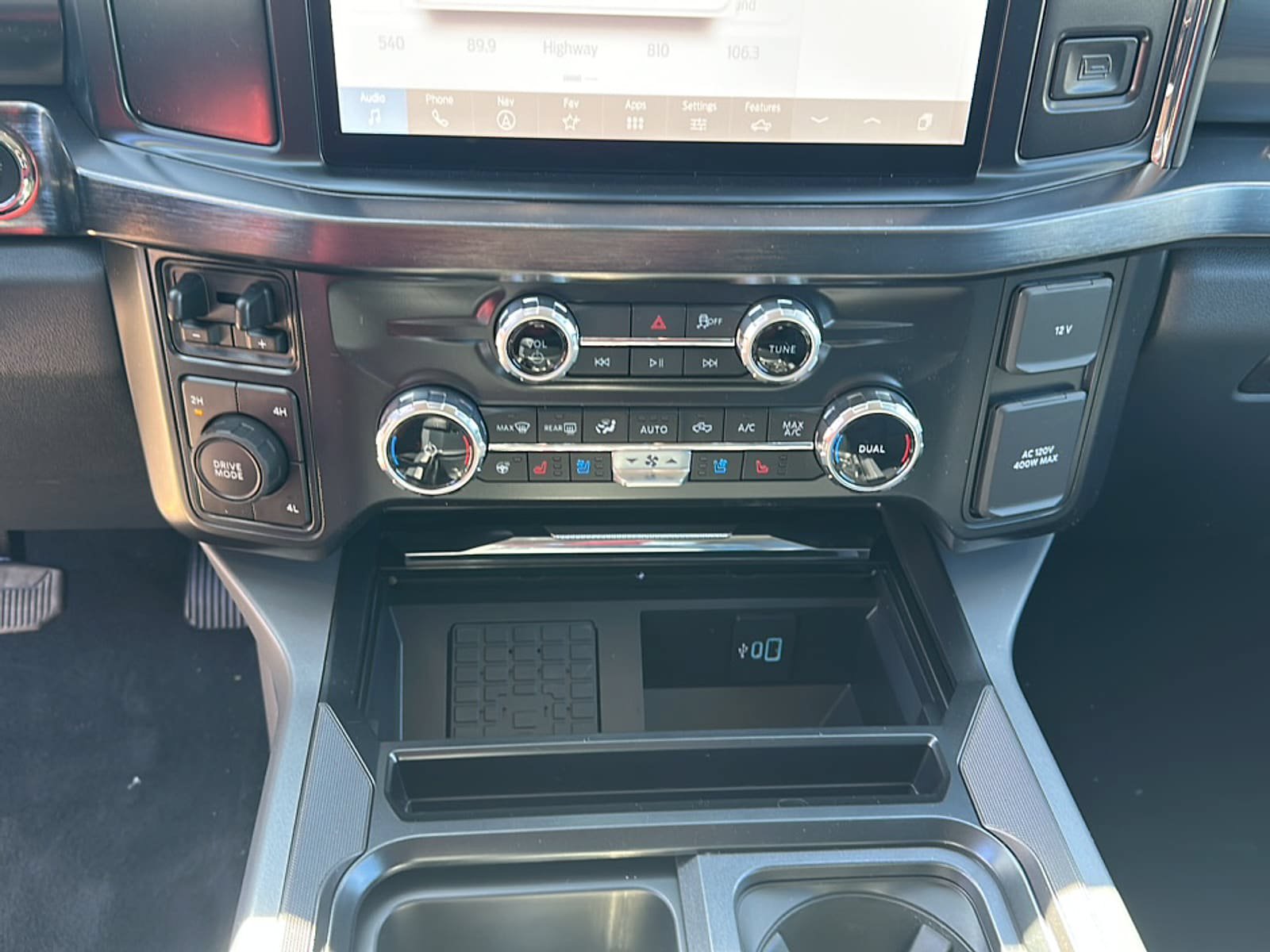 New 2026 Ford F550 4x4 Crew Cab Super Duty image 24
