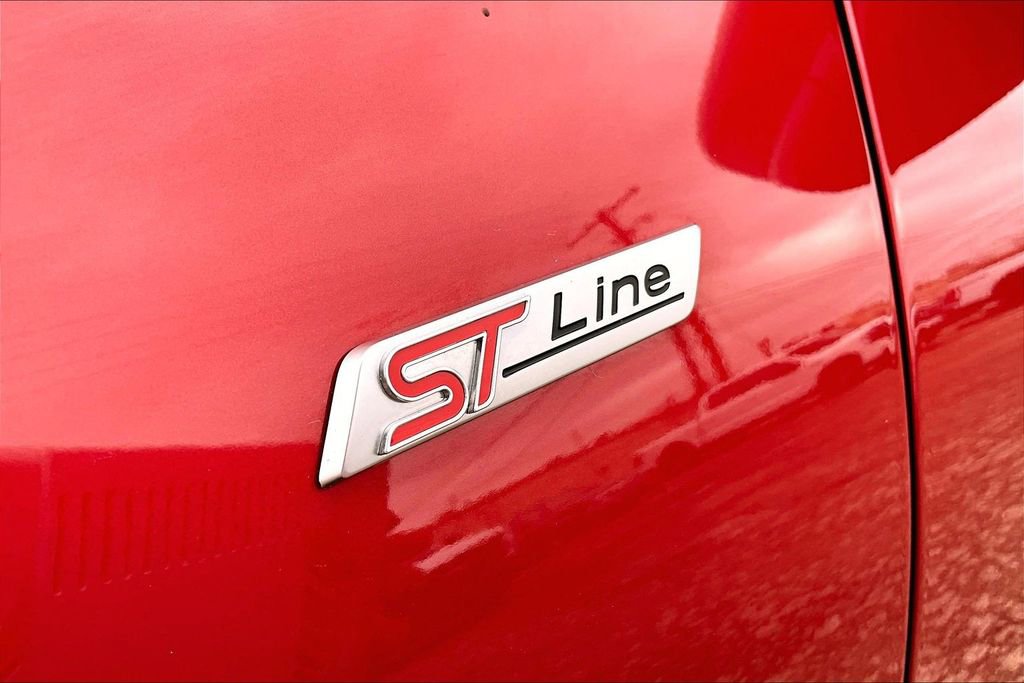 Certified 2023 Ford Escape ST-Line w/ Tech Pack #1 image 8