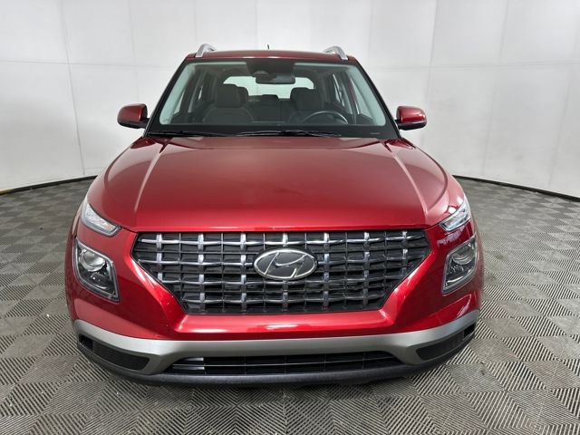 Used 2023 Hyundai Venue SEL w/ Cargo Package image 30