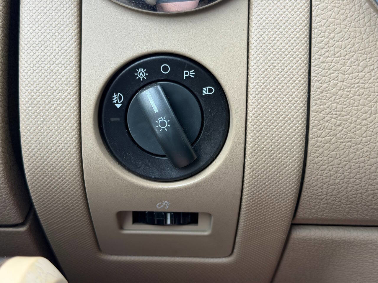 Used 2010 Ford Explorer Eddie Bauer AWD/4WD image 19