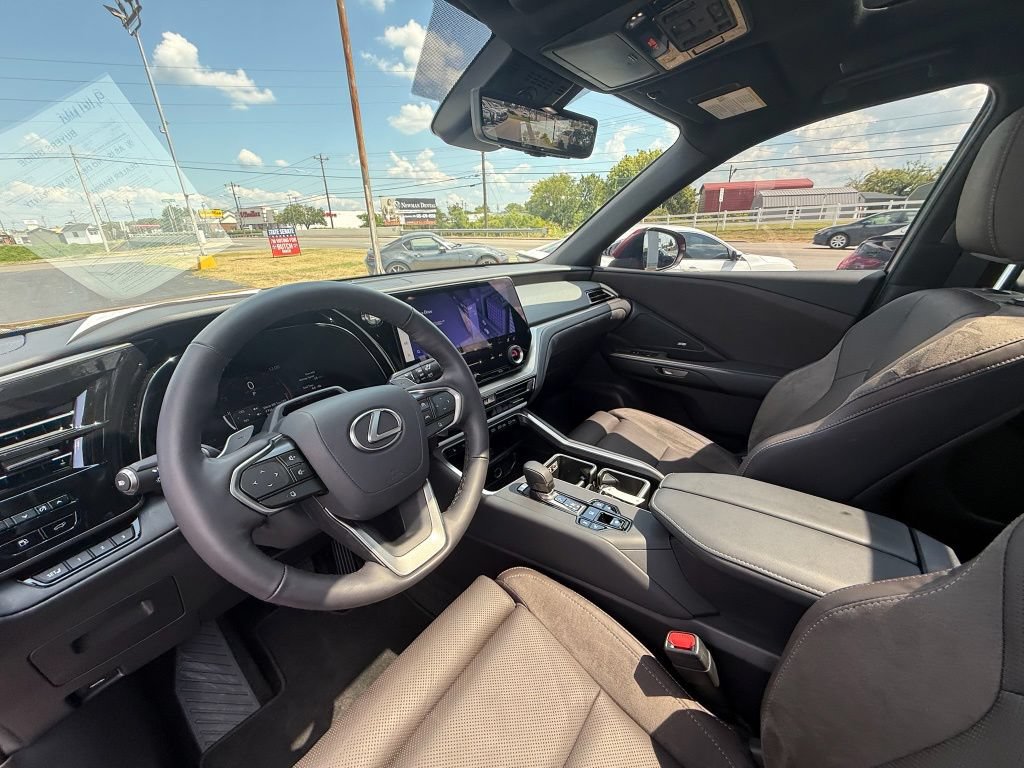 Used 2026 Lexus TX 350 AWD w/ Technology Package image 14