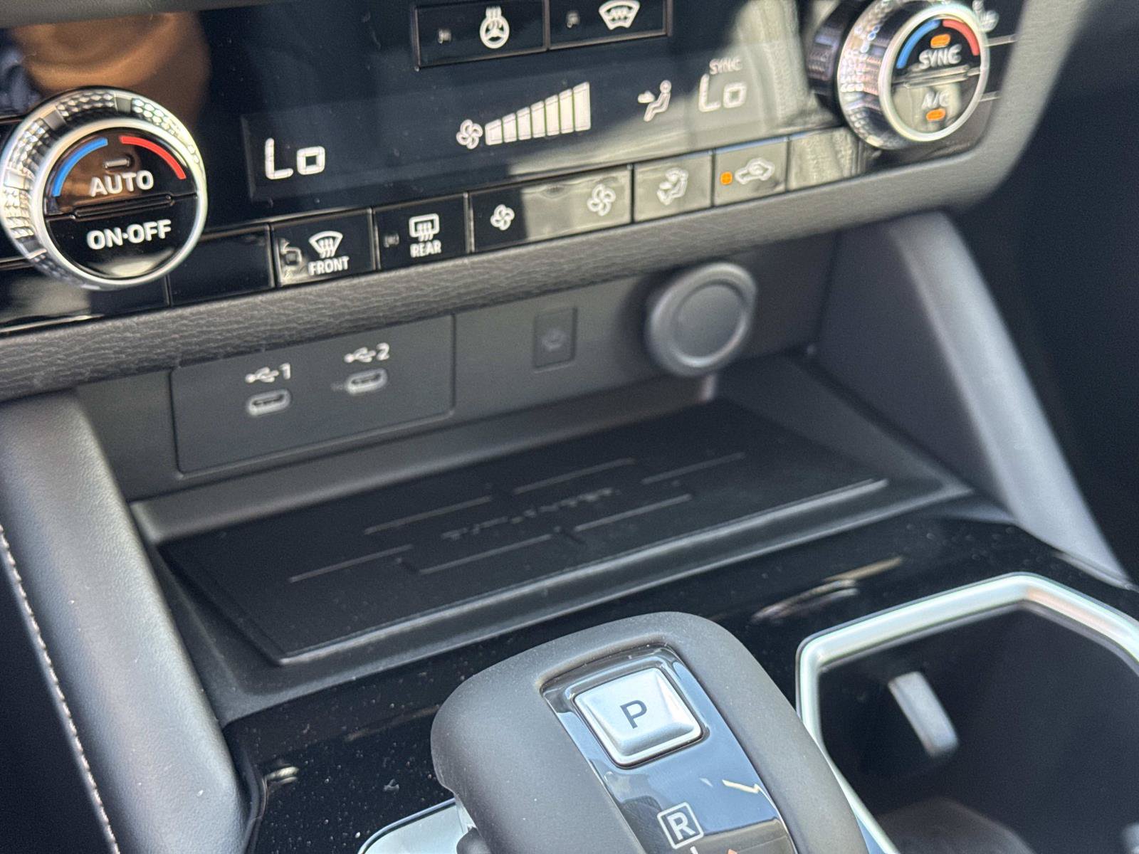 New 2026 Mitsubishi Outlander SE AWD/4WD image 24