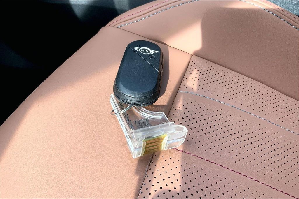 Certified 2025 MINI Cooper Countryman S image 14