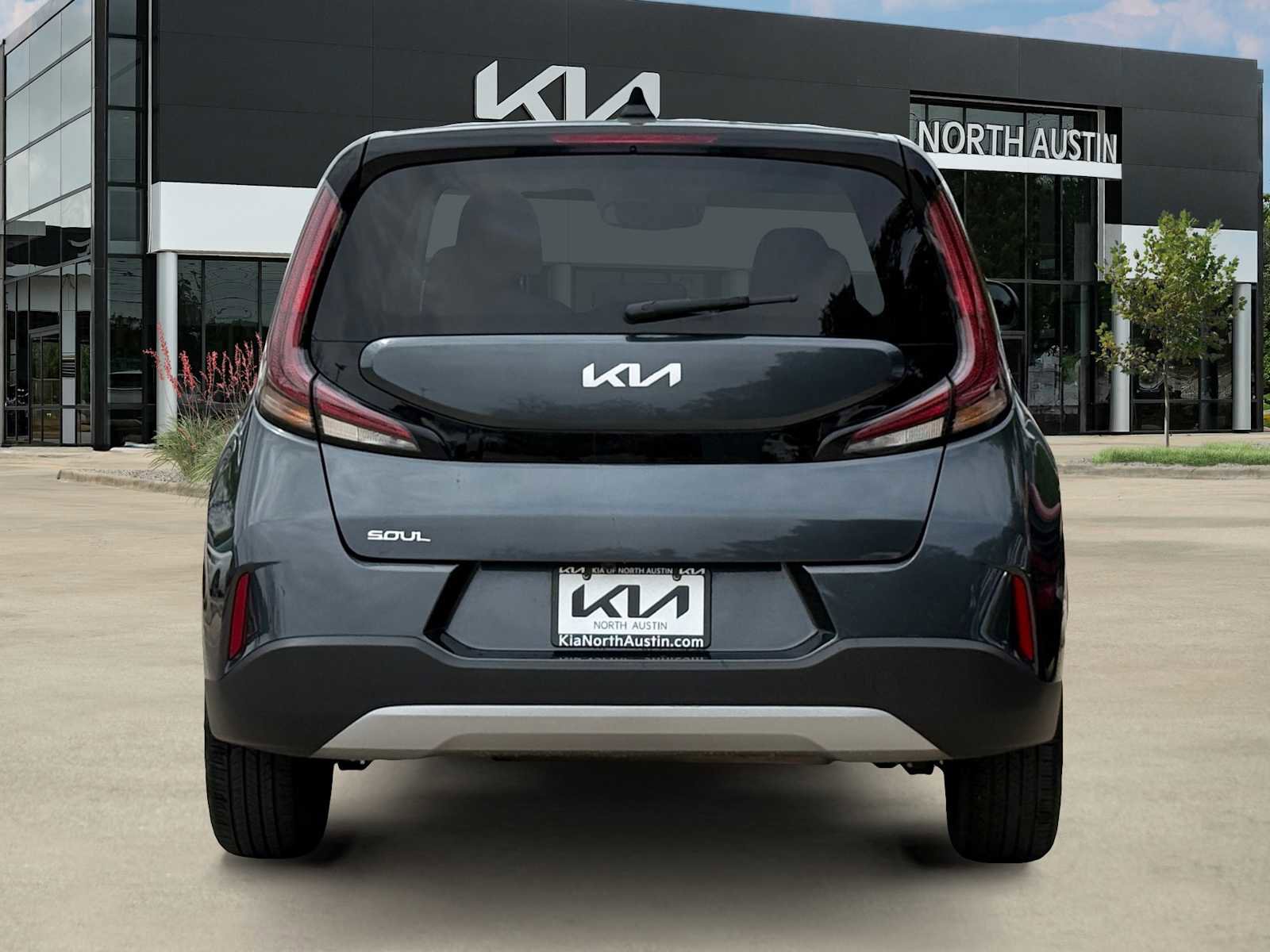 Certified 2023 Kia Soul S image 6