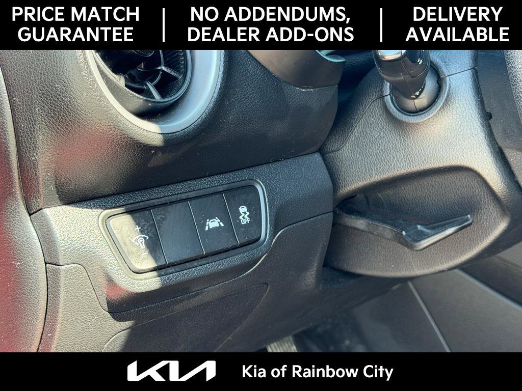 Used 2021 Kia Forte LXS w/ Paint Protection Package image 11