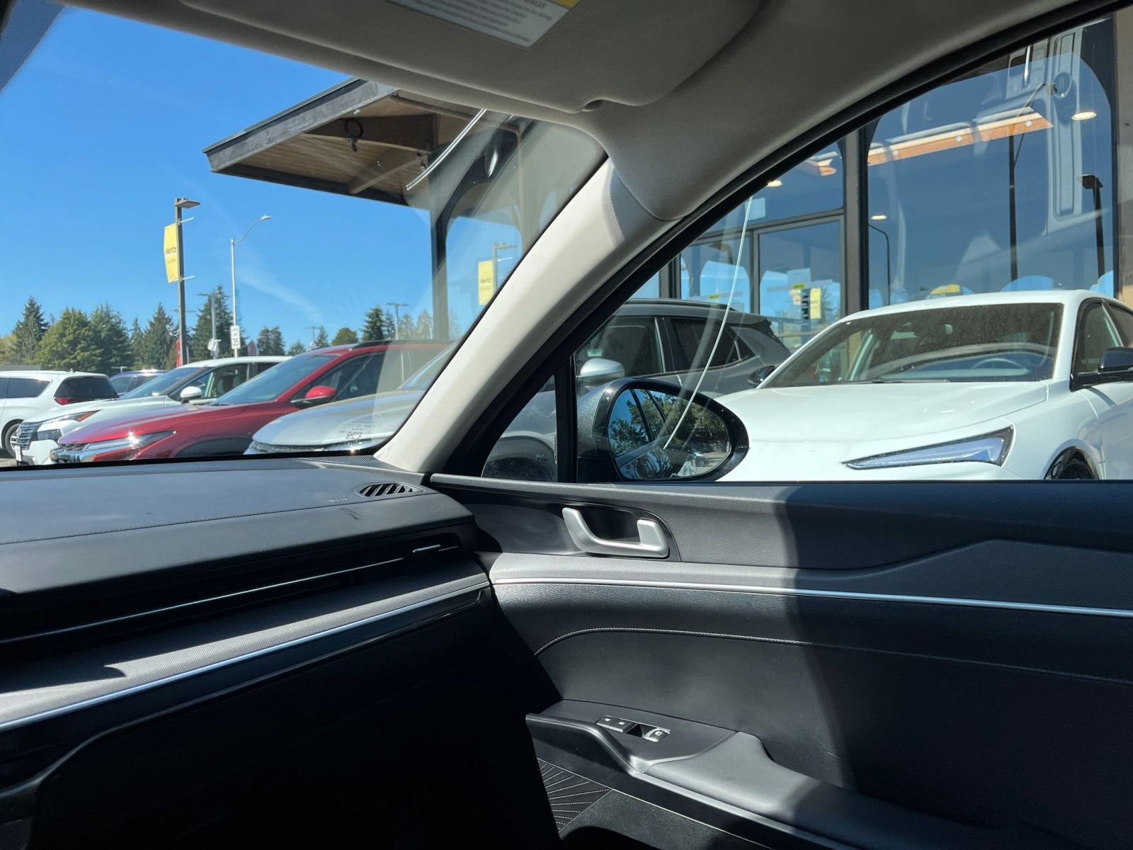 Used 2025 Kia K5 LXS image 36