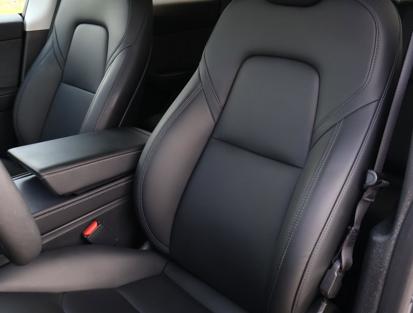 Used 2023 Tesla Model Y Long Range AWD/4WD image 11