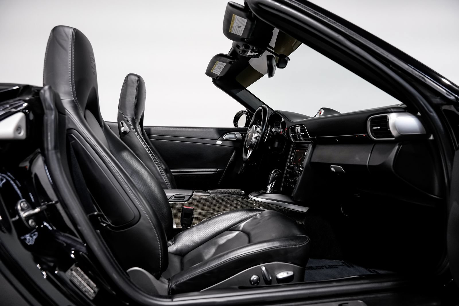 Used 2011 Porsche 911 Turbo S AWD/4WD image 30