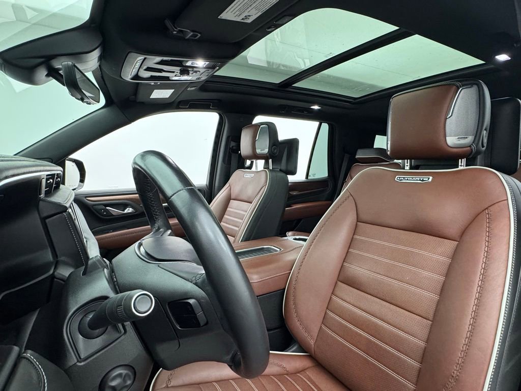 Used 2023 GMC Yukon Denali Ultimate AWD/4WD image 21