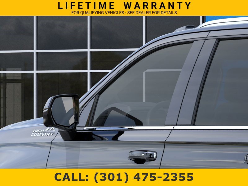 New 2026 Chevrolet Suburban High Country AWD/4WD image 12