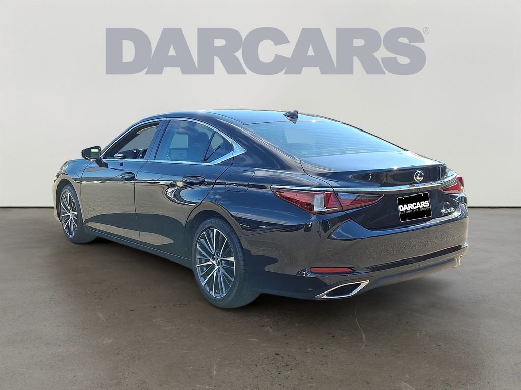 Used 2023 Lexus ES 350 w/ Premium Package image 4