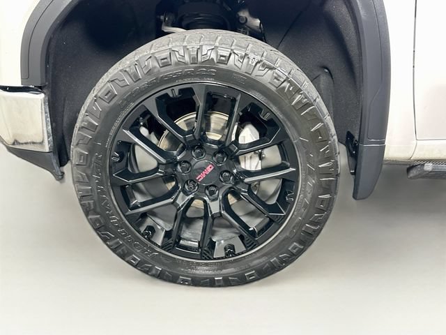 Used 2022 GMC Sierra 1500 SLT w/ SLT Convenience Package AWD/4WD image 35