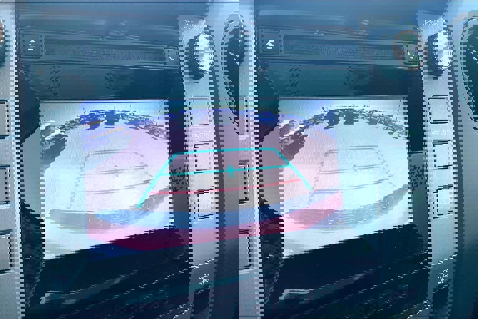 Used 2019 Toyota Tundra SR image 27