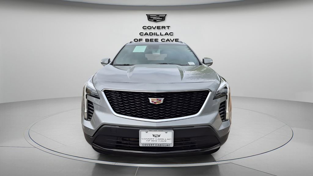 Used 2023 Cadillac XT4 Sport image 2