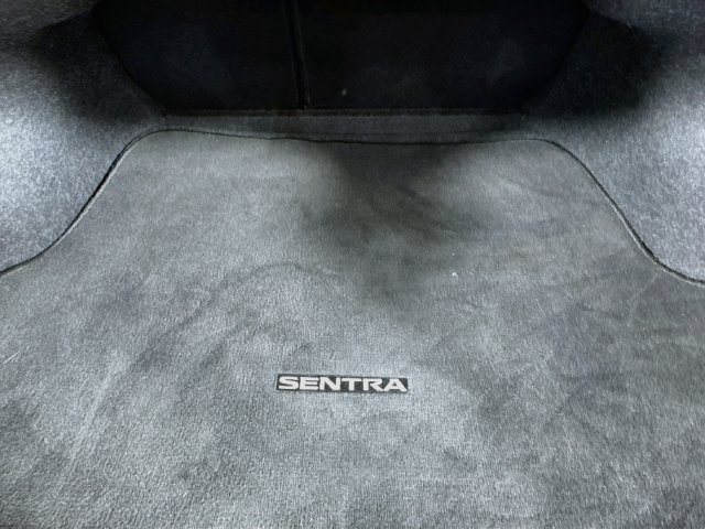 Used 2020 Nissan Sentra SV FWD image 32