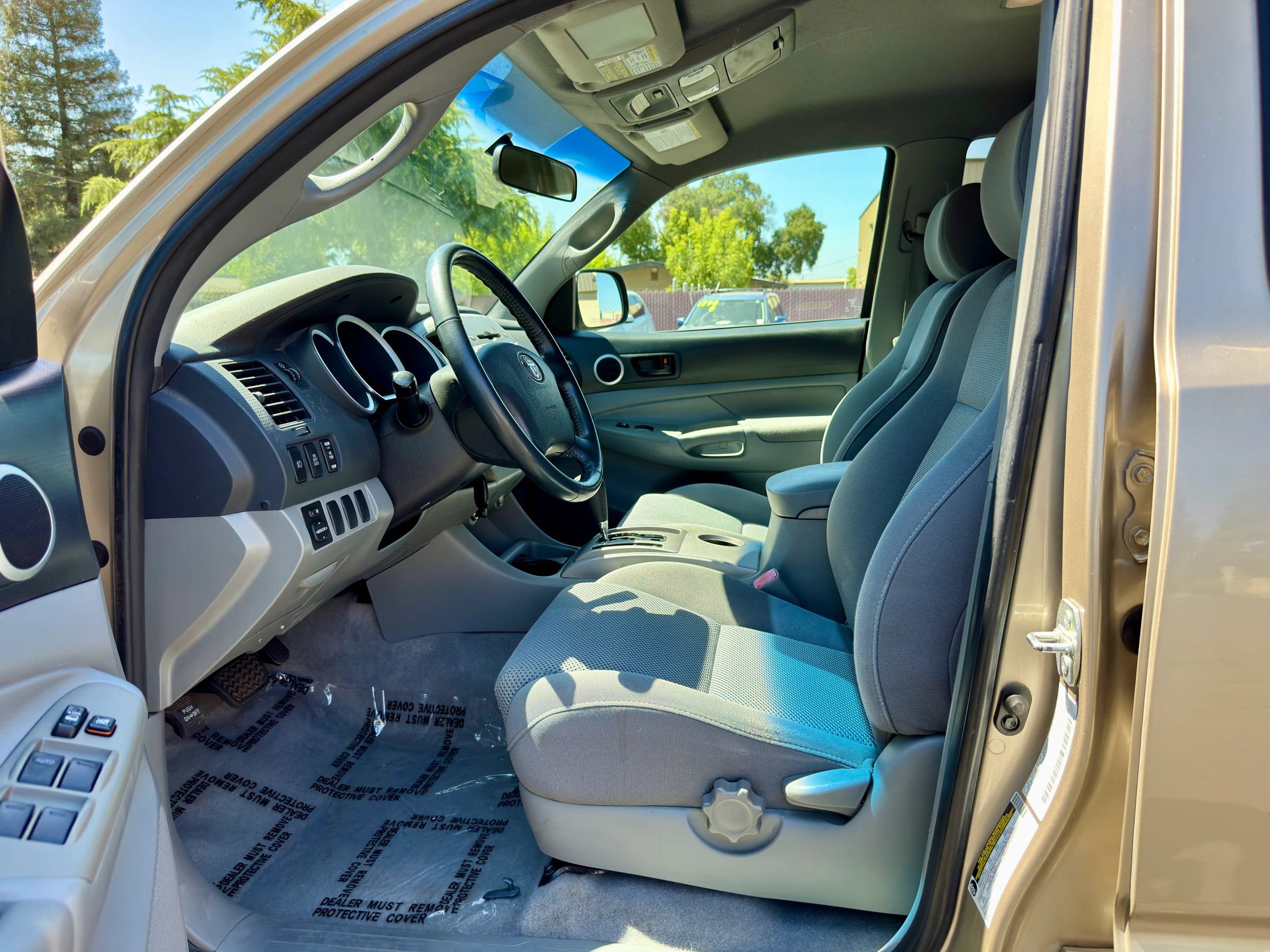 Used 2007 Toyota Tacoma PreRunner RWD image 7