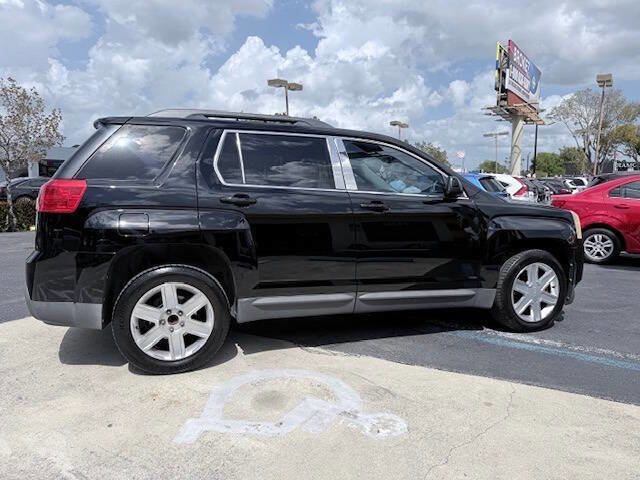 Used 2010 GMC Terrain SLT image 7
