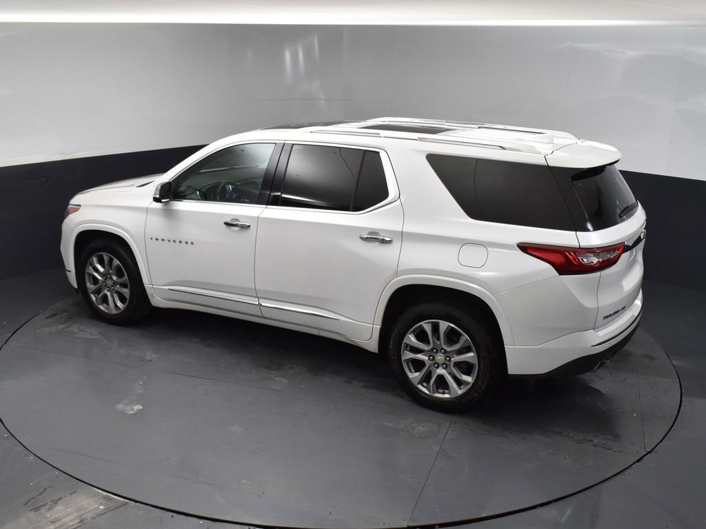Used 2021 Chevrolet Traverse Premier w/ LPO, Floor Liner Package AWD/4WD image 16