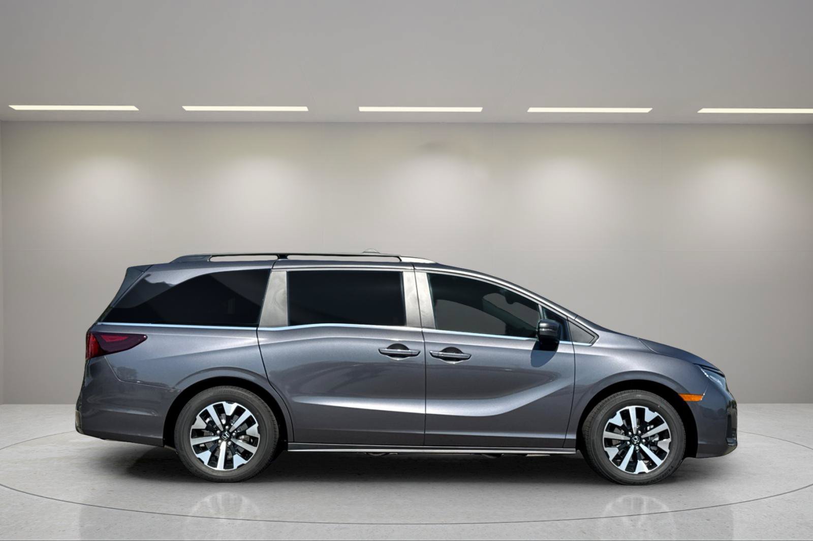 New 2026 Honda Odyssey EX-L image 2