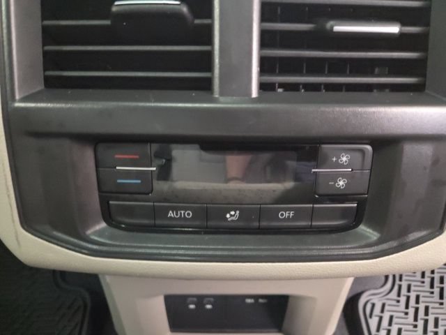 Used 2021 Volkswagen Atlas SEL AWD/4WD image 24