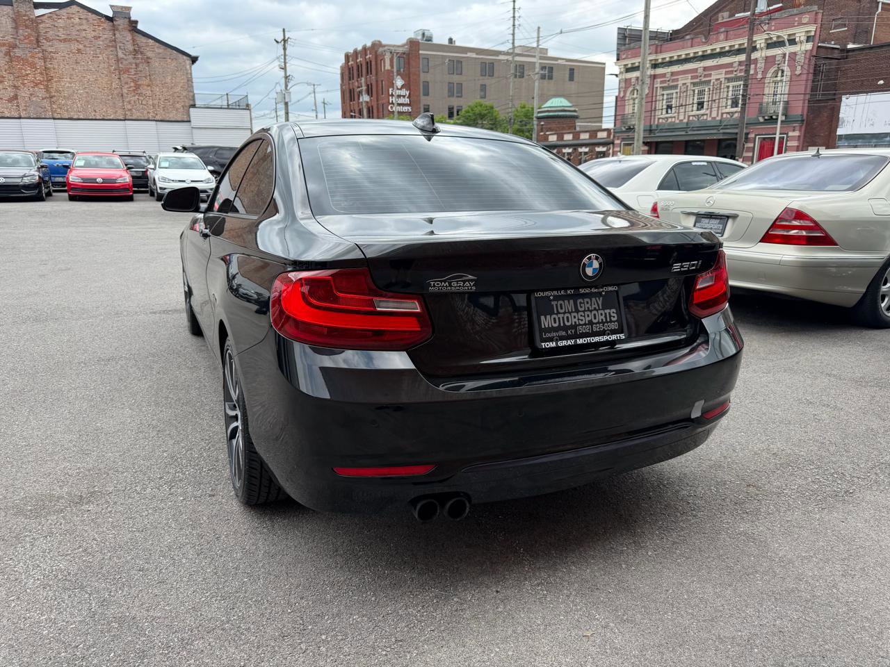 Used 2017 BMW 230i Coupe RWD image 4