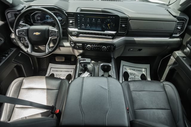Used 2023 Chevrolet Silverado 1500 LTZ w/ LTZ Convenience Package II AWD/4WD image 27