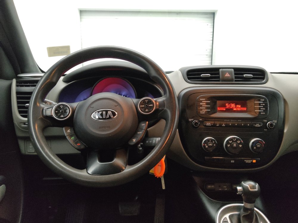Used 2016 Kia Soul FWD image 22
