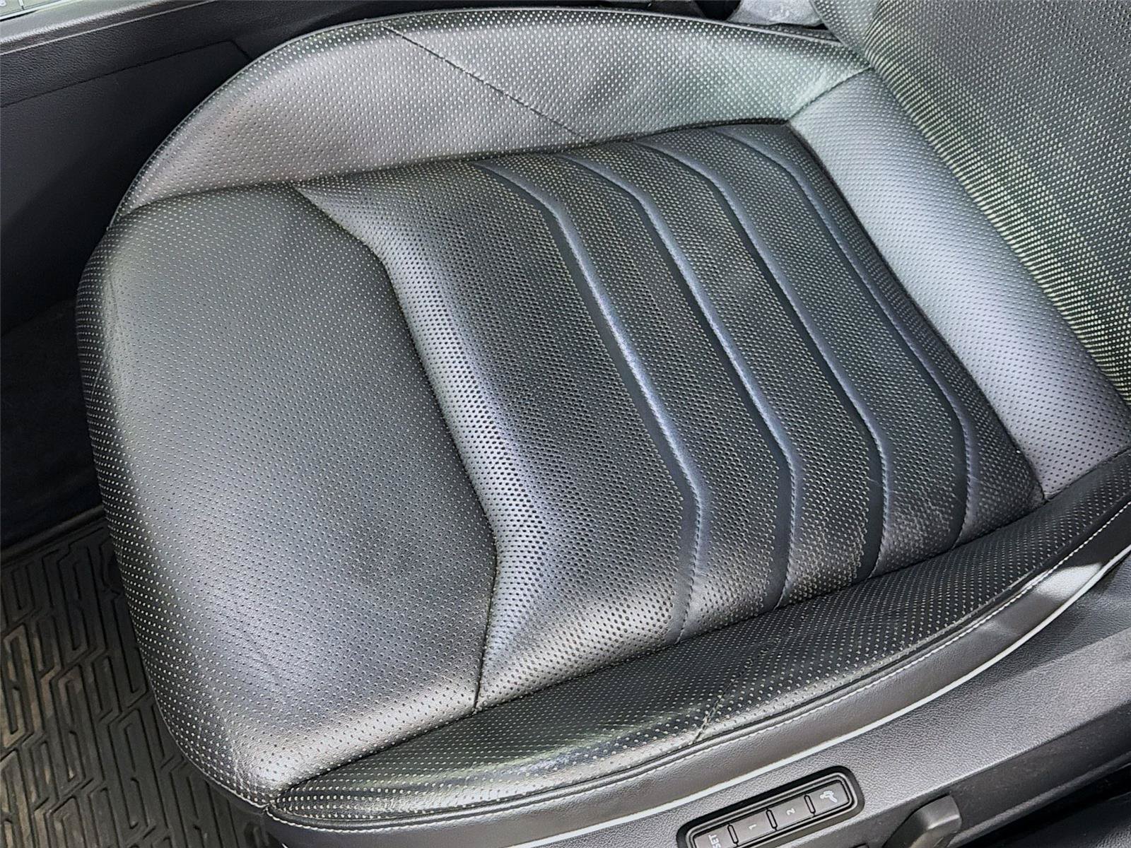 Used 2019 Volkswagen Arteon SEL Premium AWD/4WD image 15