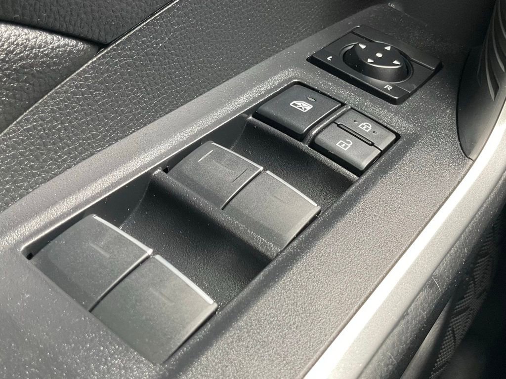 Used 2024 Toyota RAV4 XLE Premium image 70