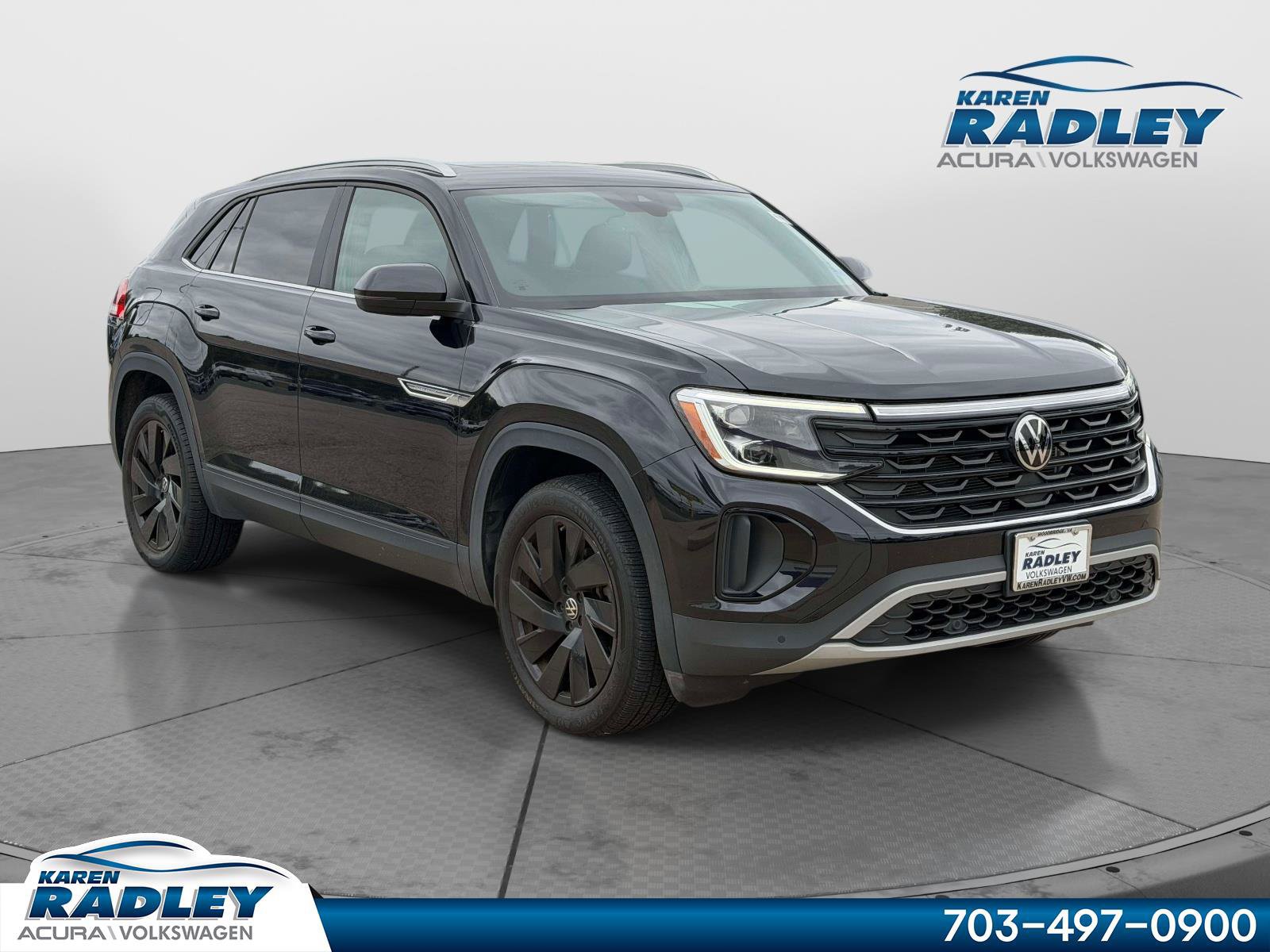 Certified 2024 Volkswagen Atlas Cross Sport SE AWD/4WD image 1