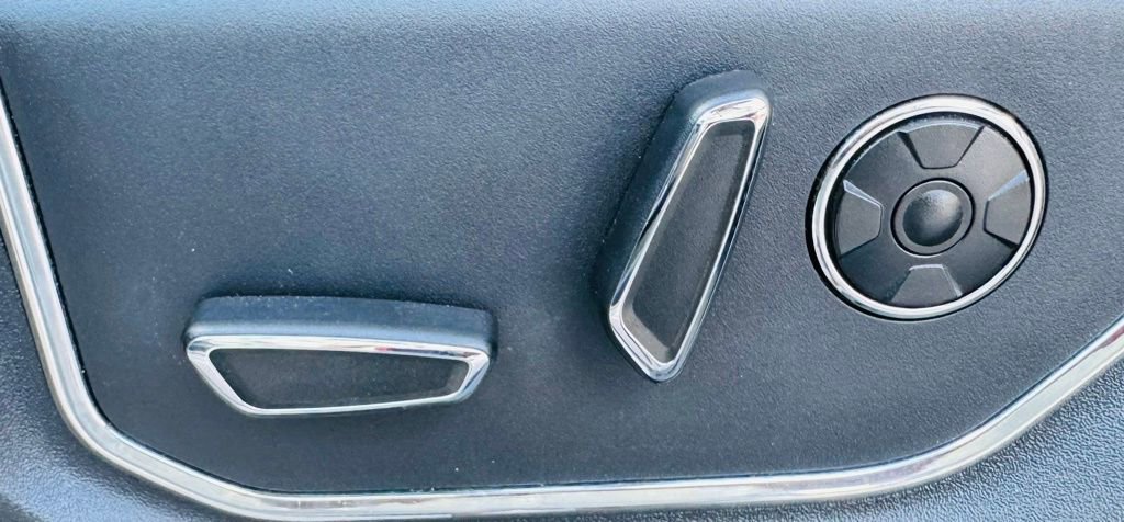 Used 2017 Ford F350 Platinum w/ Platinum Ultimate Package image 11