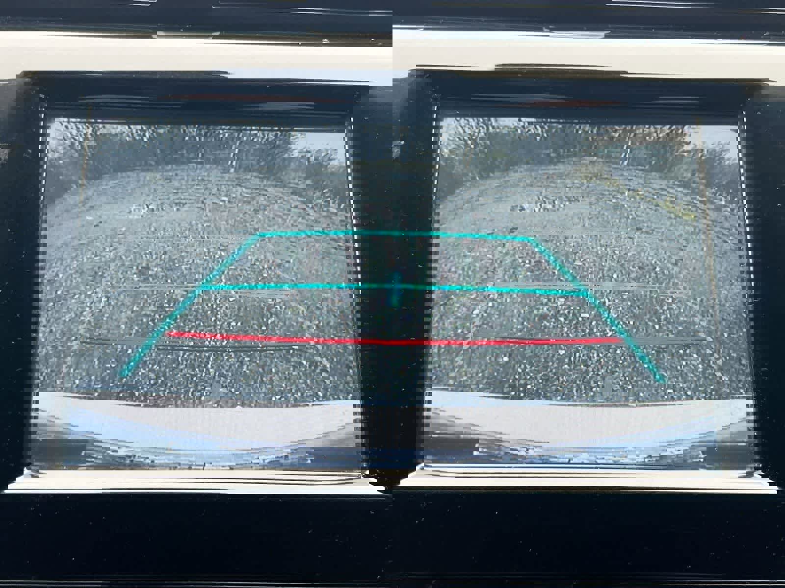 Used 2019 Toyota Camry LE image 28